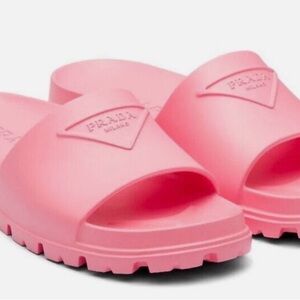 Authentic Prada Women’s Pool Slides, with box! Size 38/ 8